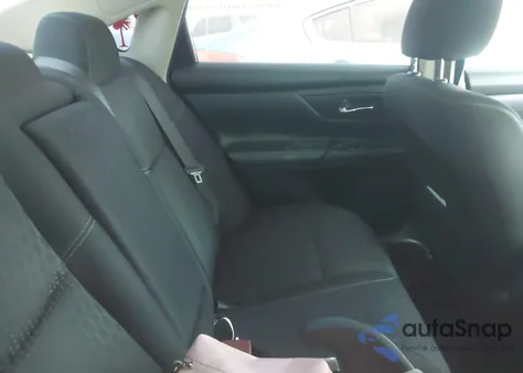 2016 Nissan Altima 2.5/2.5 S/2.5 Sl/2.5 Sr/2.5 Sv из США, поврежденный, VIN 1N4AL3AP6GC186991